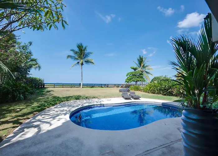 Beachfront2 Bed 2 Bathportreroflamigo-marina *
