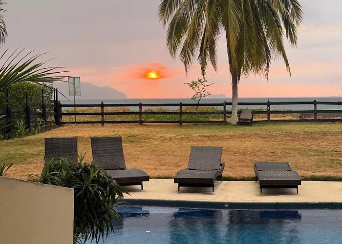 Beachfront2 Bed 2 Bathportreroflamigo-marina Holiday home Playa Flamingo